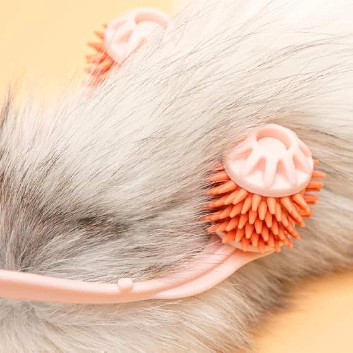 Cat Massager Roller Comb – Pet Grooming Tool for Head & Face Massage